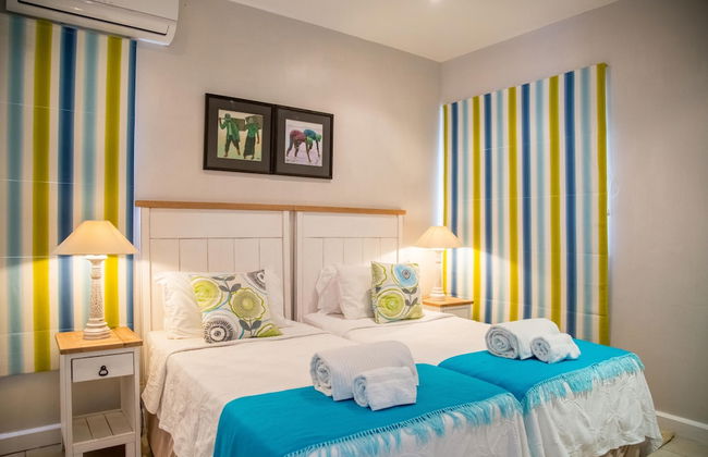 White Oaks Villas - Photo 3