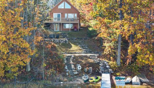 Lakefront Getaway with Kayaks, Fire Pit and Views - Photo 5
