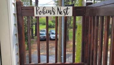 Robin's Nest 2BR at Duke Regional - Foto 3