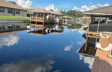 Lake June Canal Access Retreat - Foto 13