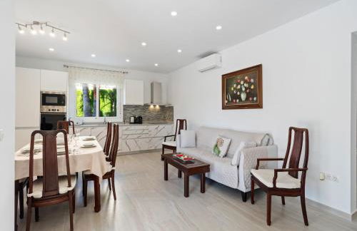 Calpe Pool Villa Near Beach - Photo 8