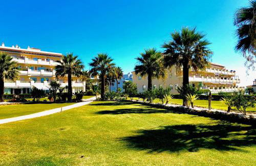 lovely sea views apartment on La Costa del Sol - Photo 3