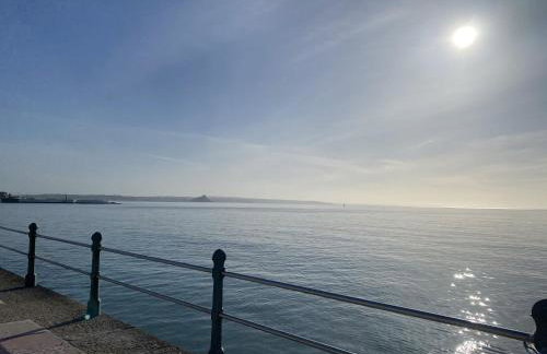 Spacious, seaside, Victorian home "Bay View Terrace", Penzance - Photo 44