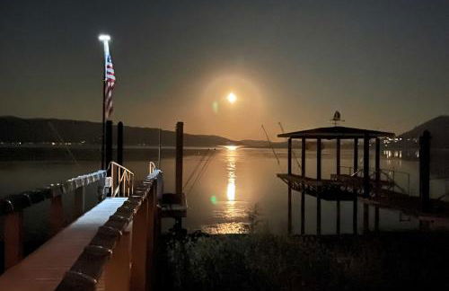 Spacious Lakeport House on Clear Lake with Dock - Foto 37