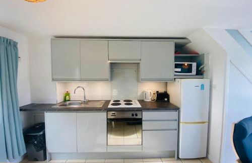 Freshwater Bay Holiday Cottages - Photo 18