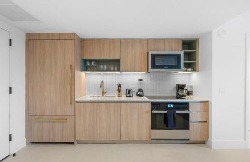 On 46th Floor! Amazing Views and Free Parking - Foto 4