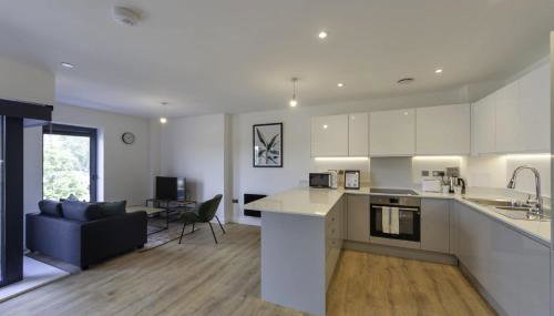 Fabulous 1 Bedroom Apartment in Ashford - Photo 3