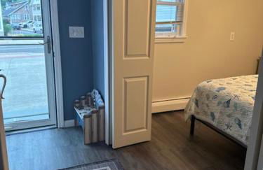 Pet Friendly Milford Beachfront Home - Foto 12