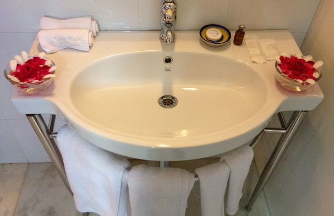 Talabgaon Castle - Foto 19