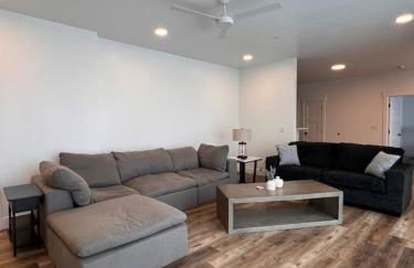 Stunning Penthouse Breathtaking Water Views 302 - Foto 2