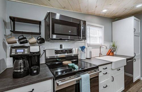 Aviation Haven 5 Mins to RIC, Ready for Takeoff! - Foto 2