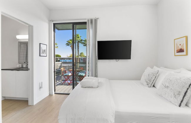 Primo Old Town Location with Heated Pool - Foto 32