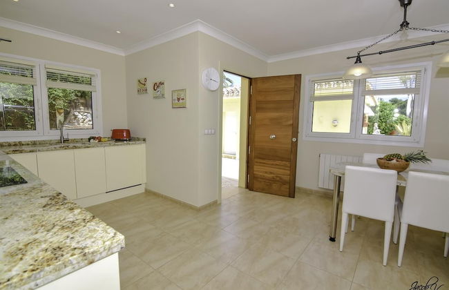 Exquisite Villa 50m To Beach - Foto 5