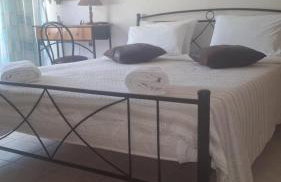 Fotini Apartments - Photo 2