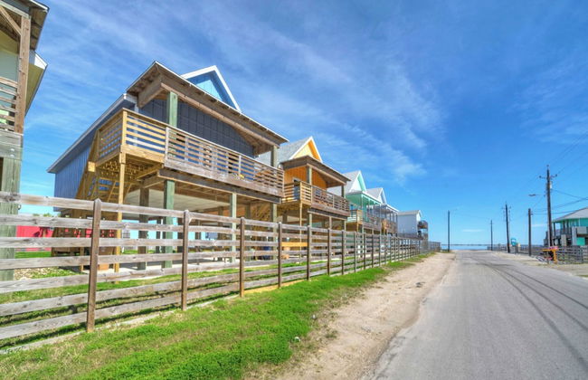 Bay Haven w/ Shared Boat Dock & Waterfront Pool Big Trout by Avantstay - Foto 28