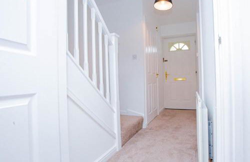 Intellect Suites - Photo 17