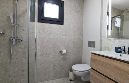 PANORAMIC pool & mountains house - Foto 24