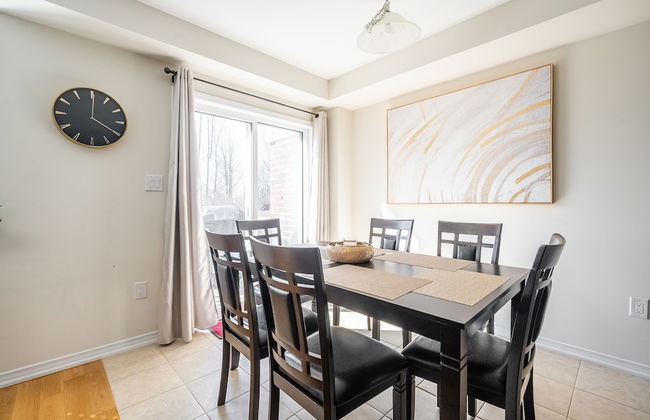 New 3BR Townhouse, Minutes to Niagara Falls and Brock University by GLOBALSTAY - Foto 32