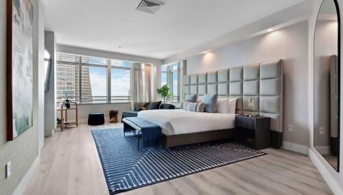 2-Story 3BD Brickell Penthouse Free Parking Heated Pool - Foto 2