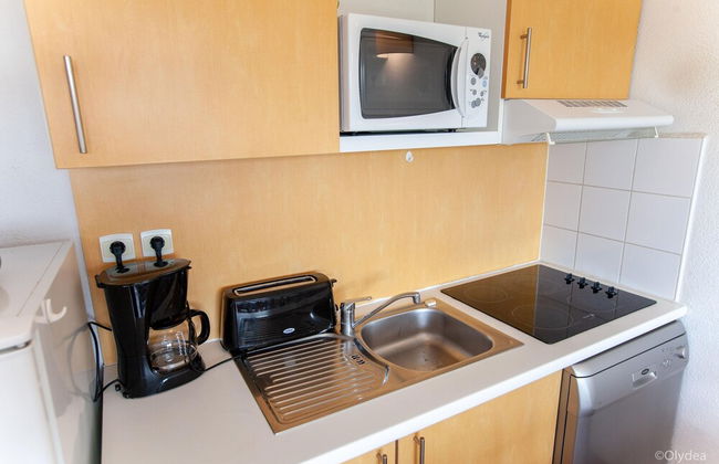 8-guests Holiday Home in Cassen - Photo 10