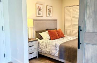 NEW Modern Condo FREE Parking & High Speed Wifi - Foto 22