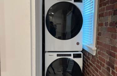 2 BR Totally Renovated and Chic - Foto 20