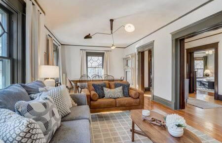 Noble Mansion 7 Bedrooms w Hot Tub Firepit & BBQ - Foto 6