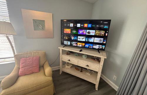 Redfish - Updated & Roomy 1.5 Mi to Beach Full Kitchen W&D - Foto 45