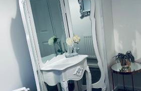 House - Sleeps 6 Hot-tub & Free Parking - Foto 4