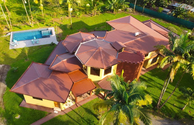 Mansion Arenal - Photo 32