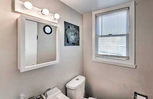 Family-Friendly Rockford Home with Private Yard! - Foto 15