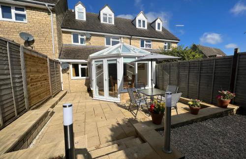 Cotswold apartment with private parking! - Foto 13