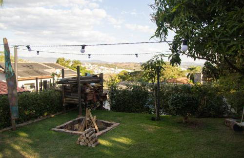 Casa de Hospedes Chalé Rustico com Banheira e Piscina Privativa a 1h de SP Espaço Totalmente Privativo - Foto 44