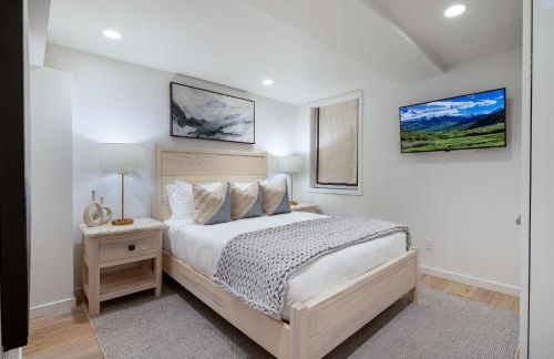 Renovated 2 BR Aspen Condo Ski-in out - Foto 3