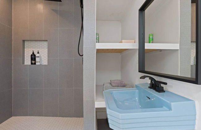 Luxurious Modern Retreat With Private Pool Patio - Foto 27