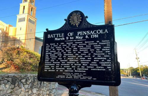 Large Historical Home for Groups Walk to Downtown! - Foto 18