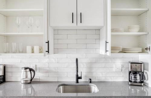 Lower Queen Anne 1br w game room garden SEA-698 - Foto 8