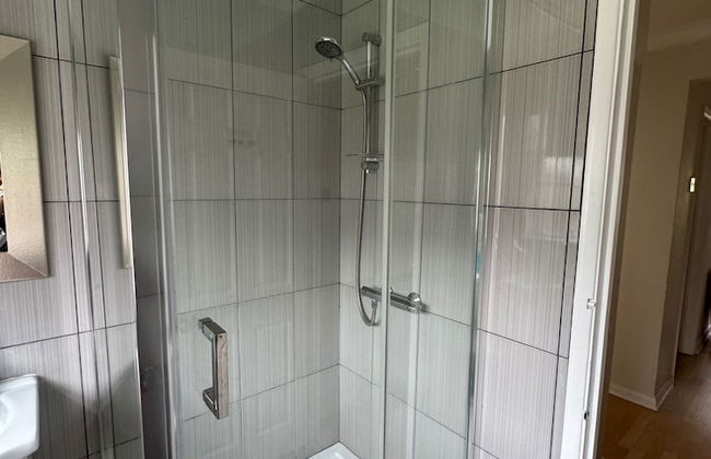 Lovely 2 Bedrooms Flat in South Sutton - Foto 12