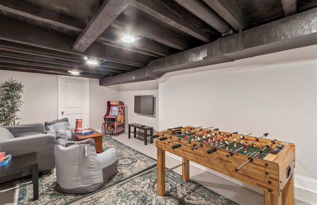 Modern & Comfy - 5* - Location Game Room - Photo 41