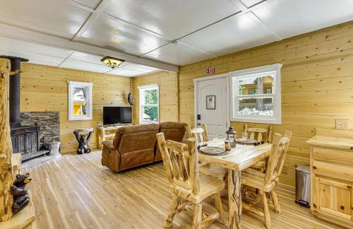 Walk to Water Cozy Cabin in Green Valley Lake! - Foto 7