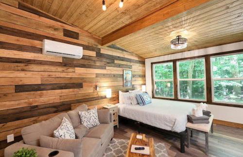 Tiny Tarheel Cozy Retreat Near UNC Tiny House - Photo 30