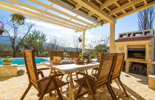 Villa Romansa near Split- heated pool peace, bbq - Foto 20