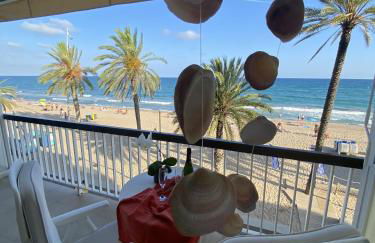El Velero, una terraza al mar - Foto 1