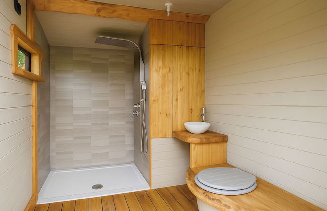 Beautiful Rural Yurt With Wood Fired hot tub - Foto 4