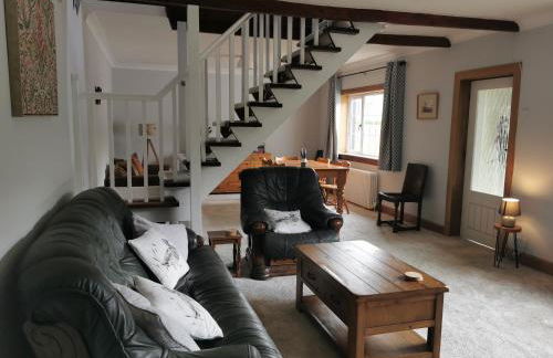 Arrochar Fern Cottage with Wood Burner & Loch View - Foto 11