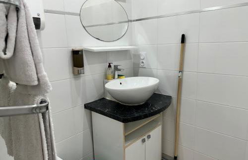 Moderne Mini Maison - Quartier Résidentiel Calme - Foto 58