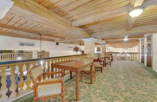 Summer Suite | Steps to Beach + Heated Pool - Foto 30