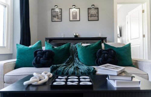 Stylish Secret, 1 FREE Parking, Sleeps 8, Walk to train and Red Bull Arena, 20 Percent OFF - Foto 17