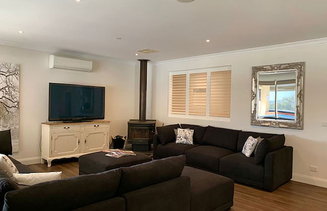 Grand Gippsland Home Sleeps Up To 28 - Foto 19