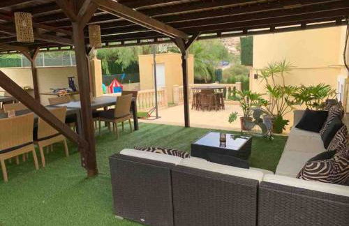 6 Bedroom Luxury Villa, Jacuzzi & heated pool 18 guests - Foto 29